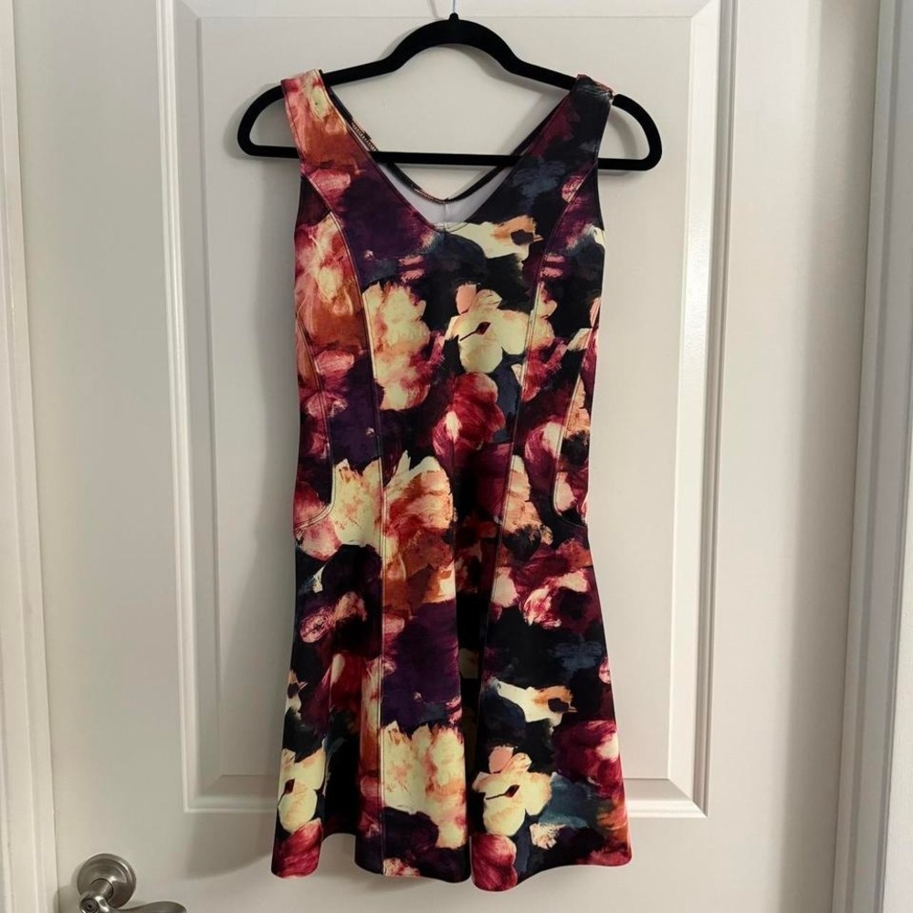 Abercrombie & Fitch Black Floral Mid Flounce Sleeveless Dress Large